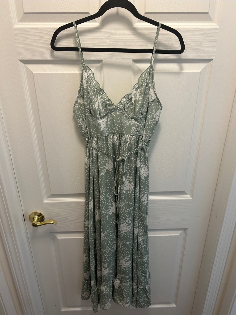 Sleeveless Sage Floral Maxi Dress with Tie Waist